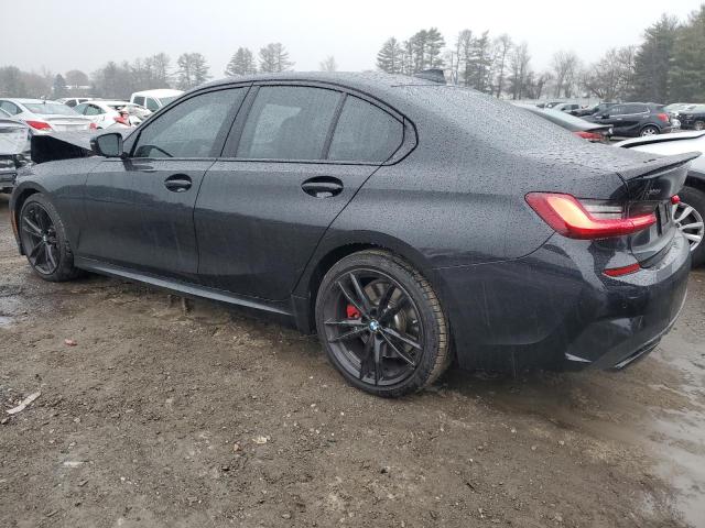 3MW5U9J01N8C36101 - 2022 BMW M340XI BLACK photo 2