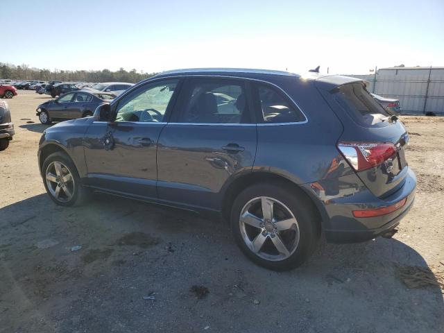 WA1LKAFP3AA034022 - 2010 AUDI Q5 PREMIUM PLUS BLUE photo 2