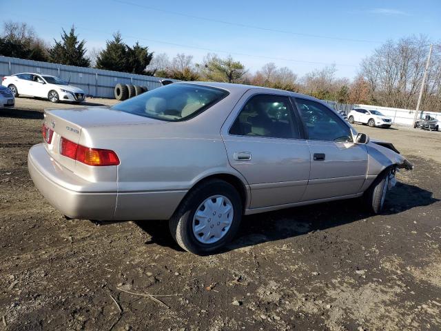 4T1BG22K41U867812 - 2001 TOYOTA CAMRY CE GOLD photo 3