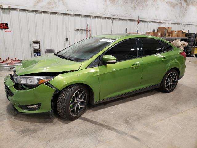 1FADP3H21JL279324 - 2018 FORD FOCUS SEL GREEN photo 1