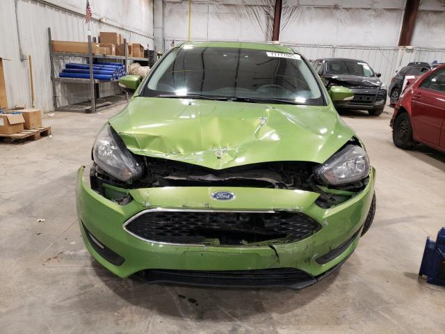 1FADP3H21JL279324 - 2018 FORD FOCUS SEL GREEN photo 5