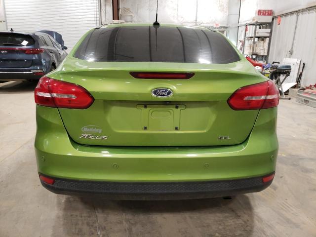 1FADP3H21JL279324 - 2018 FORD FOCUS SEL GREEN photo 6