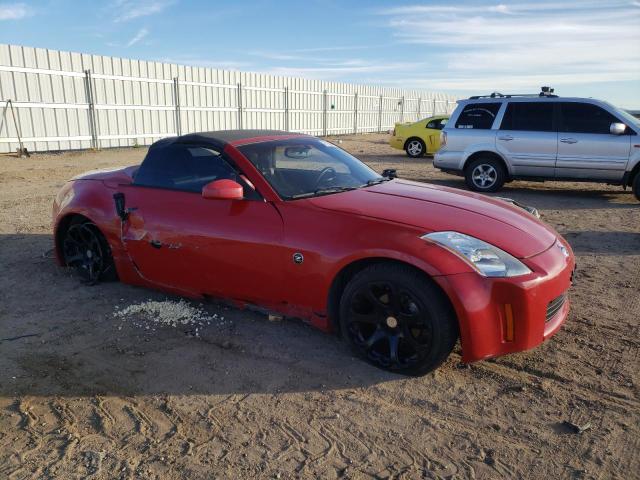 JN1AZ36AX4T010912 - 2004 NISSAN 350Z ROADSTER RED photo 4