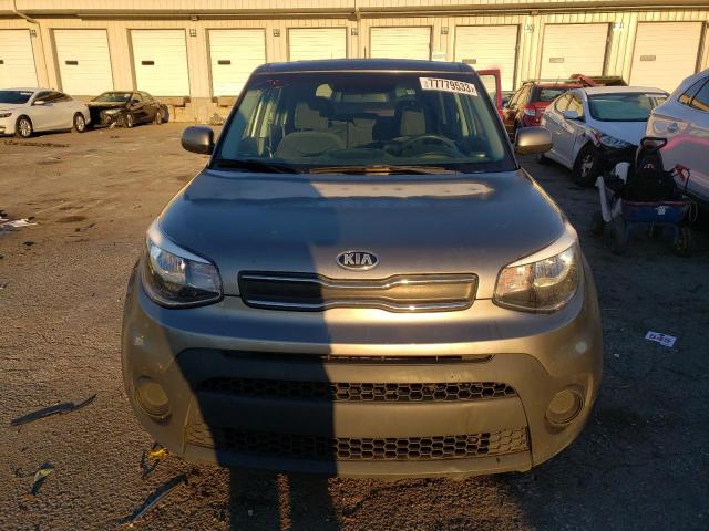 KNDJN2A23K7024773 - 2019 KIA SOUL GRAY photo 5