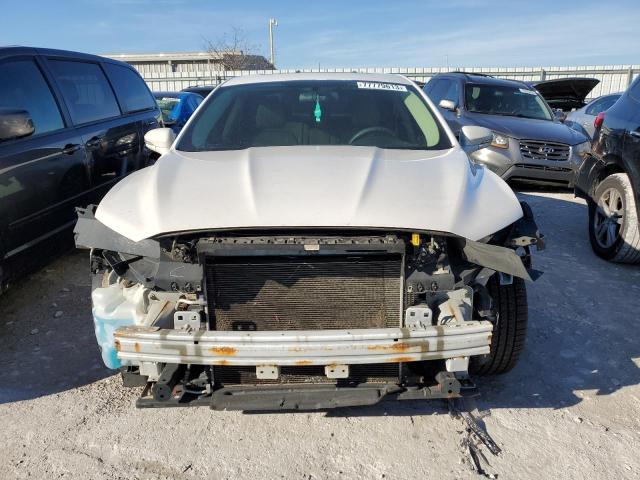 3FA6P0H76DR190695 - 2013 FORD FUSION SE WHITE photo 5