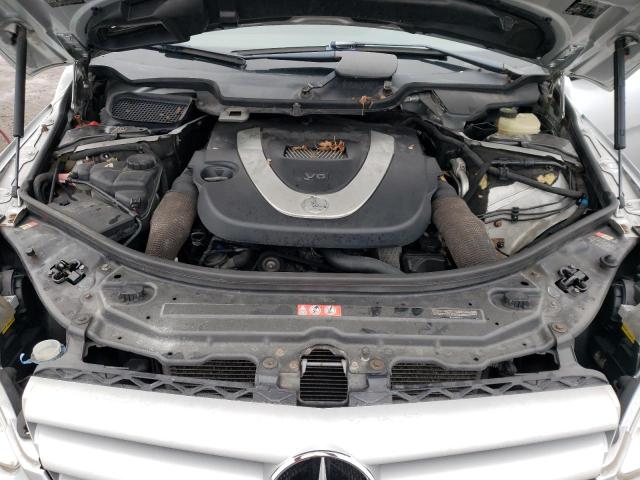 4JGCB65E86A011096 - 2006 MERCEDES-BENZ R 350 SILVER photo 12