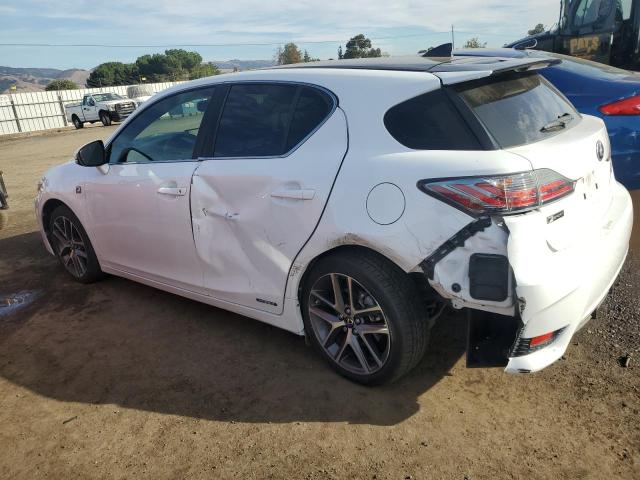 JTHKD5BH4G2279415 - 2016 LEXUS CT 200 WHITE photo 2