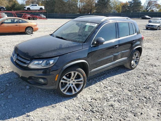 2013 VOLKSWAGEN TIGUAN S, 