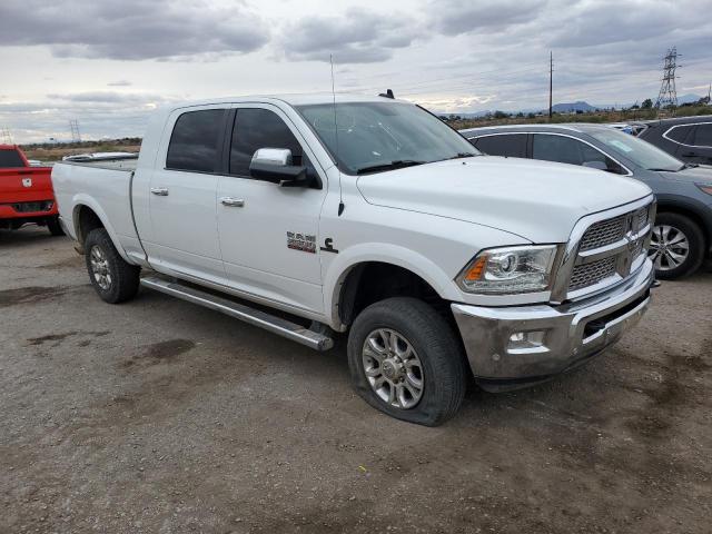 3C6UR5NL3HG589731 - 2017 RAM 2500 LARAMIE WHITE photo 4