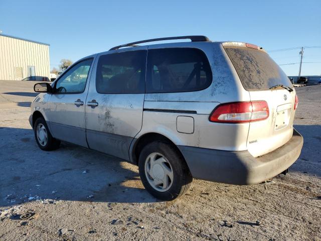 4T3ZF13C61U405858 - 2001 TOYOTA SIENNA LE SILVER photo 2