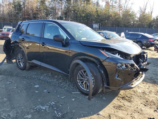 5N1AT3AB6MC822847 - 2021 NISSAN ROGUE S BLACK photo 4