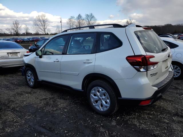 JF2SKADC2LH405619 - 2020 SUBARU FORESTER WHITE photo 2