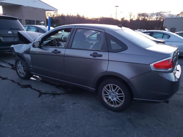 1FAHP3FN5BW139372 - 2011 FORD FOCUS SE SILVER photo 2