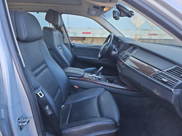 5UXFE83549L308820 - 2009 BMW X5 XDRIVE48I SILVER photo 5