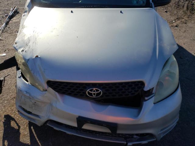 2T1KR32E54C226071 - 2004 TOYOTA COROLLA MA XR SILVER photo 11