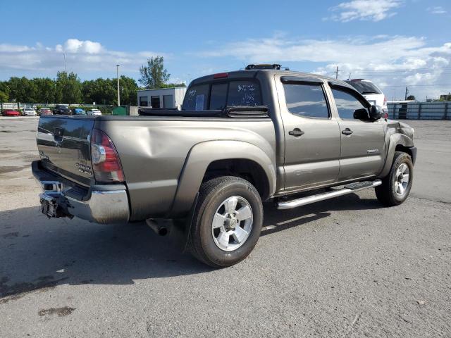3TMJU4GN9DM138883 - 2013 TOYOTA TACOMA DOUBLE CAB PRERUNNER GRAY photo 3