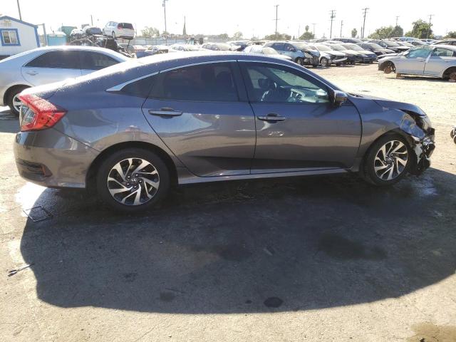 2HGFC2F71JH580844 - 2018 HONDA CIVIC EX GRAY photo 3