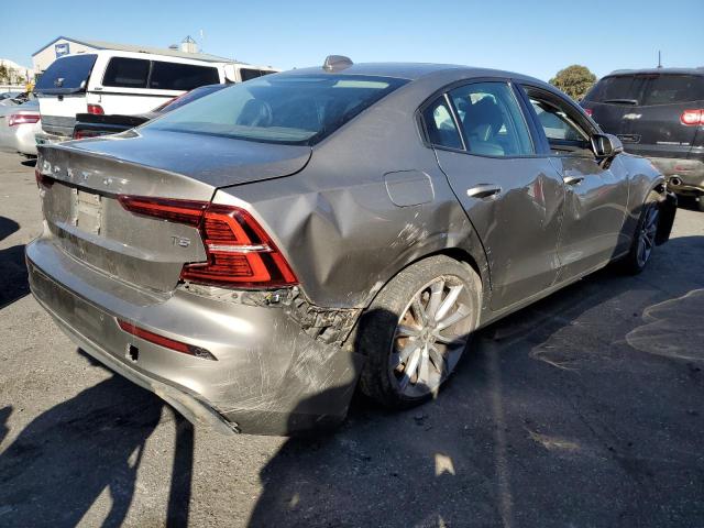 7JR102FK4KG003777 - 2019 VOLVO S60 T5 MOMENTUM TAN photo 3