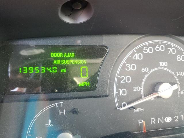 1LNHM81W64Y688534 - 2004 LINCOLN TOWN CAR EXECUTIVE BLACK photo 9