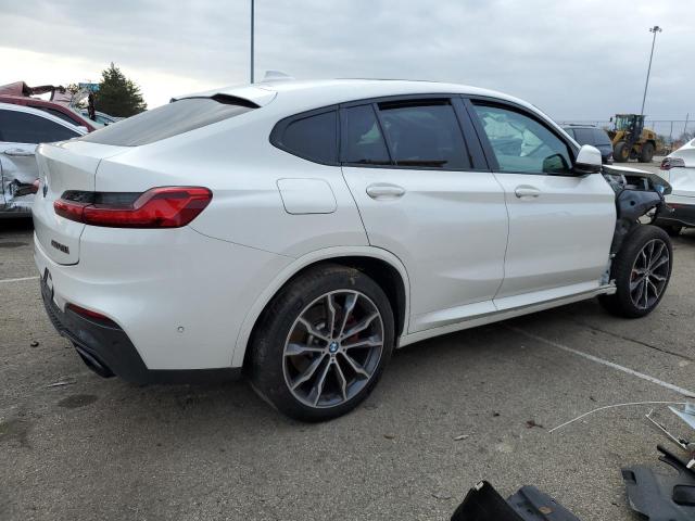 5UX2V5C0XM9G46183 - 2021 BMW X4 XDRIVEM40I WHITE photo 3