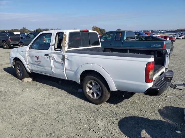1N6DD26T53C427600 - 2003 NISSAN FRONTIER KING CAB XE WHITE photo 2