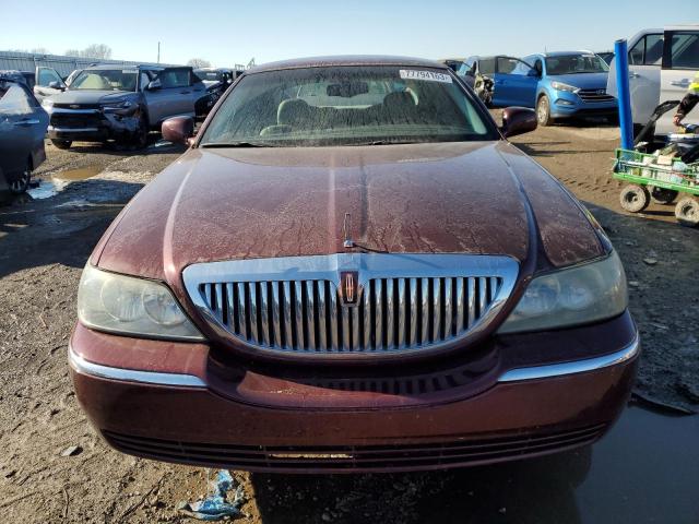 1LNHM83W34Y619135 - 2004 LINCOLN TOWN CAR ULTIMATE MAROON photo 5