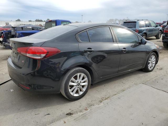 3KPFL4A73HE013851 - 2017 KIA FORTE LX BLACK photo 3