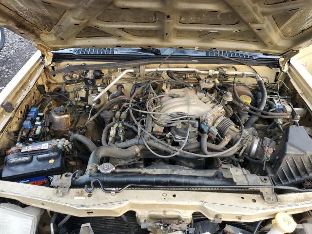 1N6ED26Y4XC323234 - 1999 NISSAN FRONTIER KING CAB XE BROWN photo 11