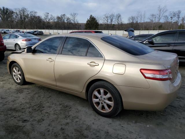 4T1BF3EK3BU668448 - 2011 TOYOTA CAMRY BASE GOLD photo 2