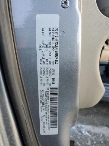 2C4RC1BG7FR589612 - 2015 CHRYSLER TOWN & COU TOURING GRAY photo 14