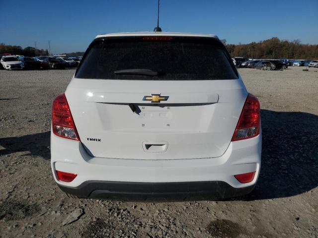 3GNCJKSB9KL366962 - 2019 CHEVROLET TRAX LS WHITE photo 6