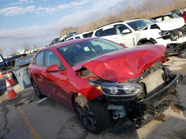 3KPF24AD2KE105811 - 2019 KIA FORTE FE RED photo 4