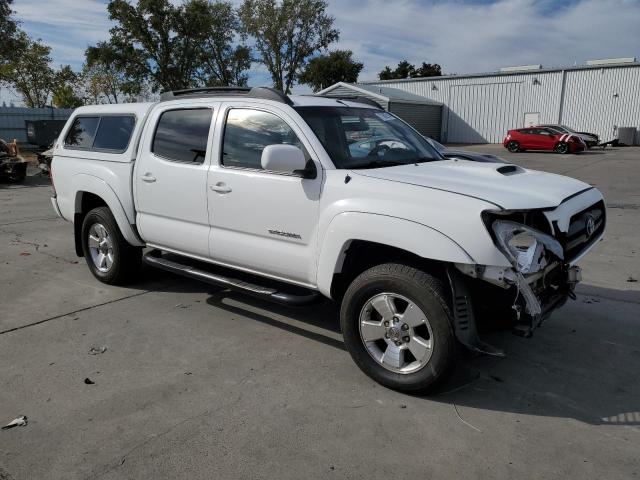 5TEJU62N87Z391235 - 2007 TOYOTA TACOMA DOUBLE CAB PRERUNNER WHITE photo 4