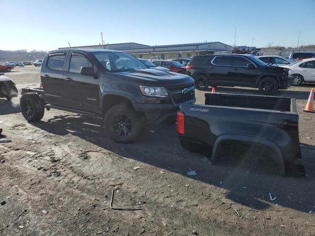 1GCGTEEN3J1251906 - 2018 CHEVROLET COLORADO ZR2 BLACK photo 4