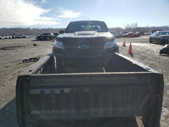 1GCGTEEN3J1251906 - 2018 CHEVROLET COLORADO ZR2 BLACK photo 5