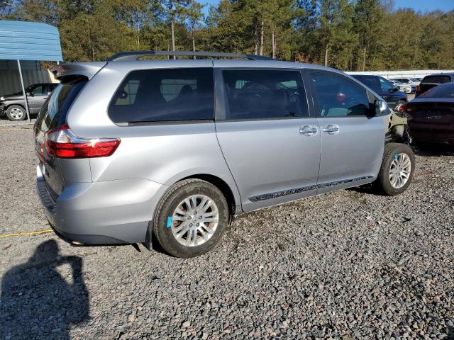 5TDYZ3DCXHS806676 - 2017 TOYOTA SIENNA XLE SILVER photo 3