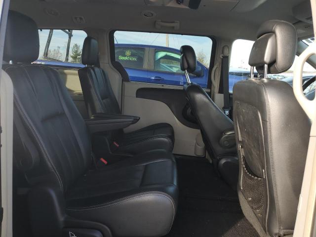 2C4RC1CG3CR119037 - 2012 CHRYSLER TOWN & COU TOURING L GRAY photo 11