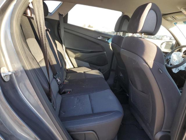 KM8J33A48JU679195 - 2018 HYUNDAI TUCSON SEL GRAY photo 10