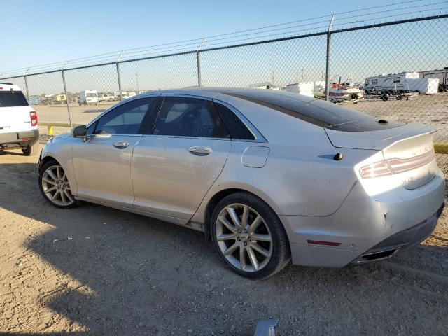 3LN6L2GK7DR826852 - 2013 LINCOLN MKZ SILVER photo 2