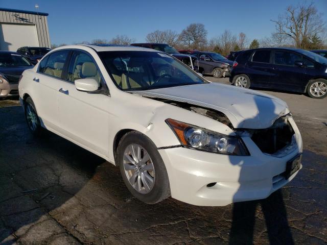 1HGCP3F80BA026359 - 2011 HONDA ACCORD EXL WHITE photo 4