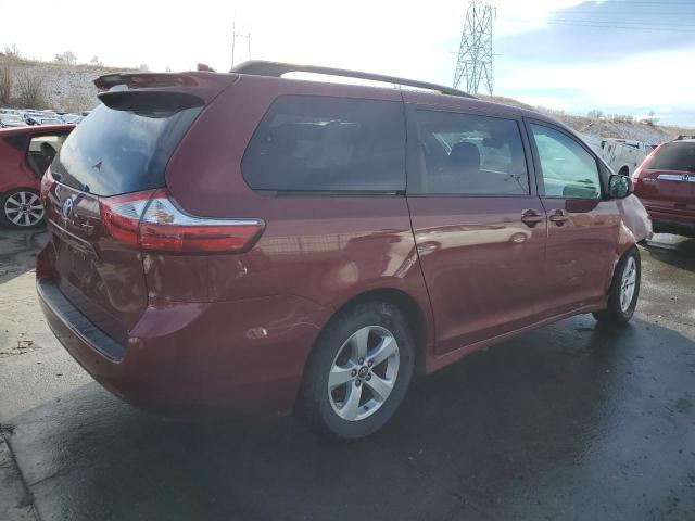 5TDKZ3DC0JS905874 - 2018 TOYOTA SIENNA LE MAROON photo 3