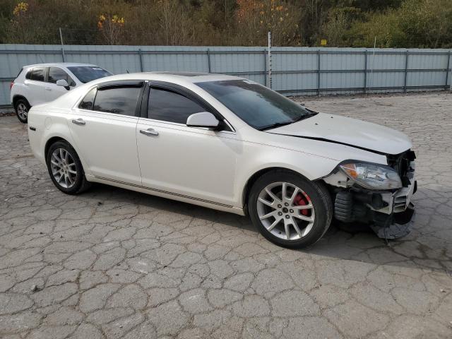 1G1ZE5E15BF271054 - 2011 CHEVROLET MALIBU LTZ თეთრი ფოტო 4