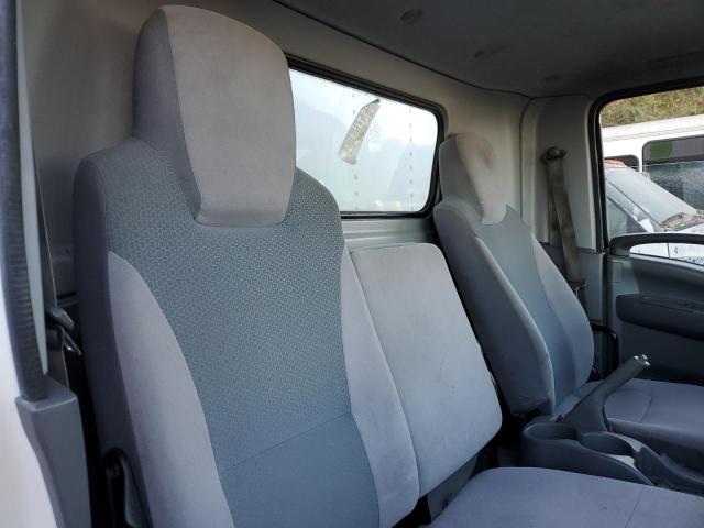 JALE5W168H7900899 - 2017 ISUZU NQR Ақ фото 10