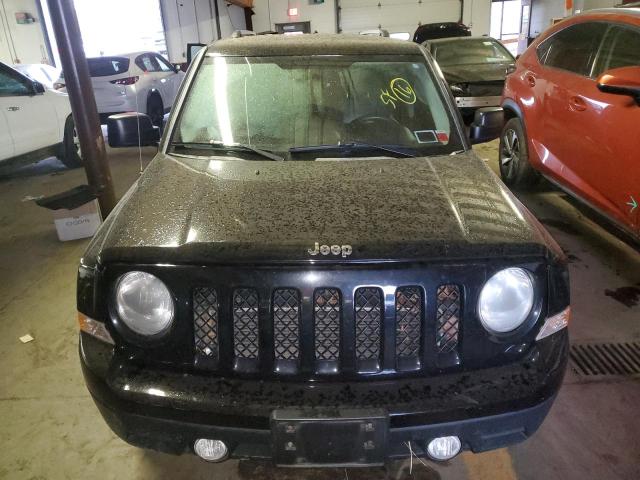 1C4NJRFB6GD500991 - 2016 JEEP PATRIOT LATITUDE BLACK photo 5