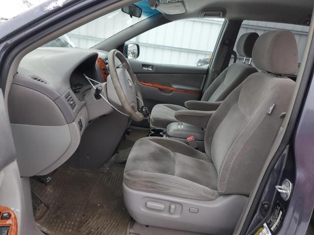 5TDZA22C36S561032 - 2006 TOYOTA SIENNA XLE GRAY photo 7