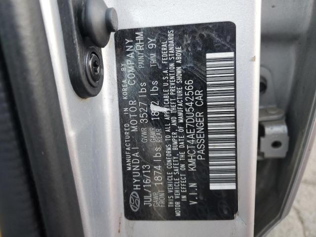 KMHCT4AE7DU542566 - 2013 HYUNDAI ACCENT GLS SILVER photo 12