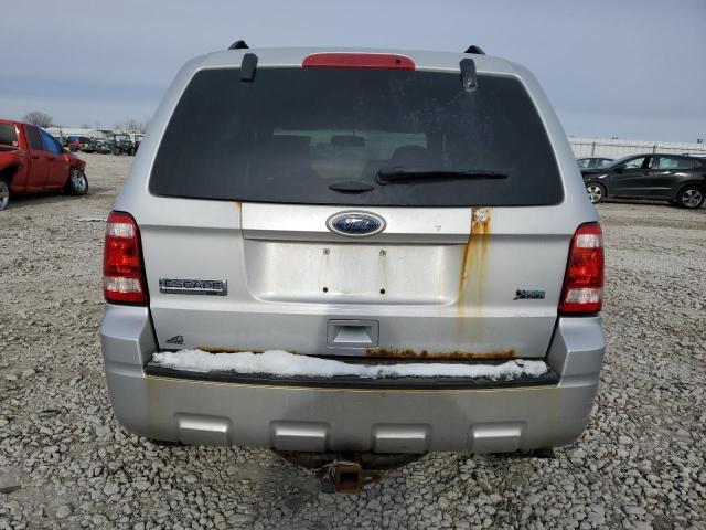 1FMCU9DG2BKC68449 - 2011 FORD ESCAPE XLT SILVER photo 6