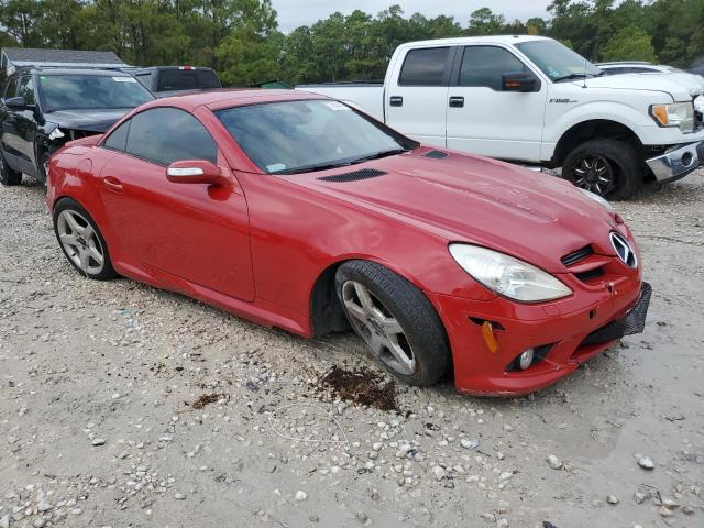 WDBWK54F27F158944 - 2007 MERCEDES-BENZ SLK 280 RED photo 4