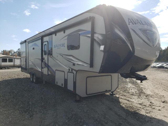 4YDF38628KE760043 - 2019 KEYSTONE AVALANCHE ბეჟი ფოტო 1