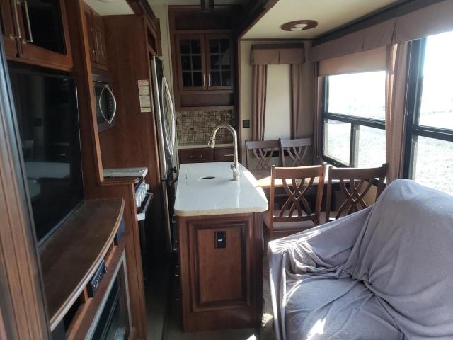 4YDF38628KE760043 - 2019 KEYSTONE AVALANCHE ბეჟი ფოტო 6